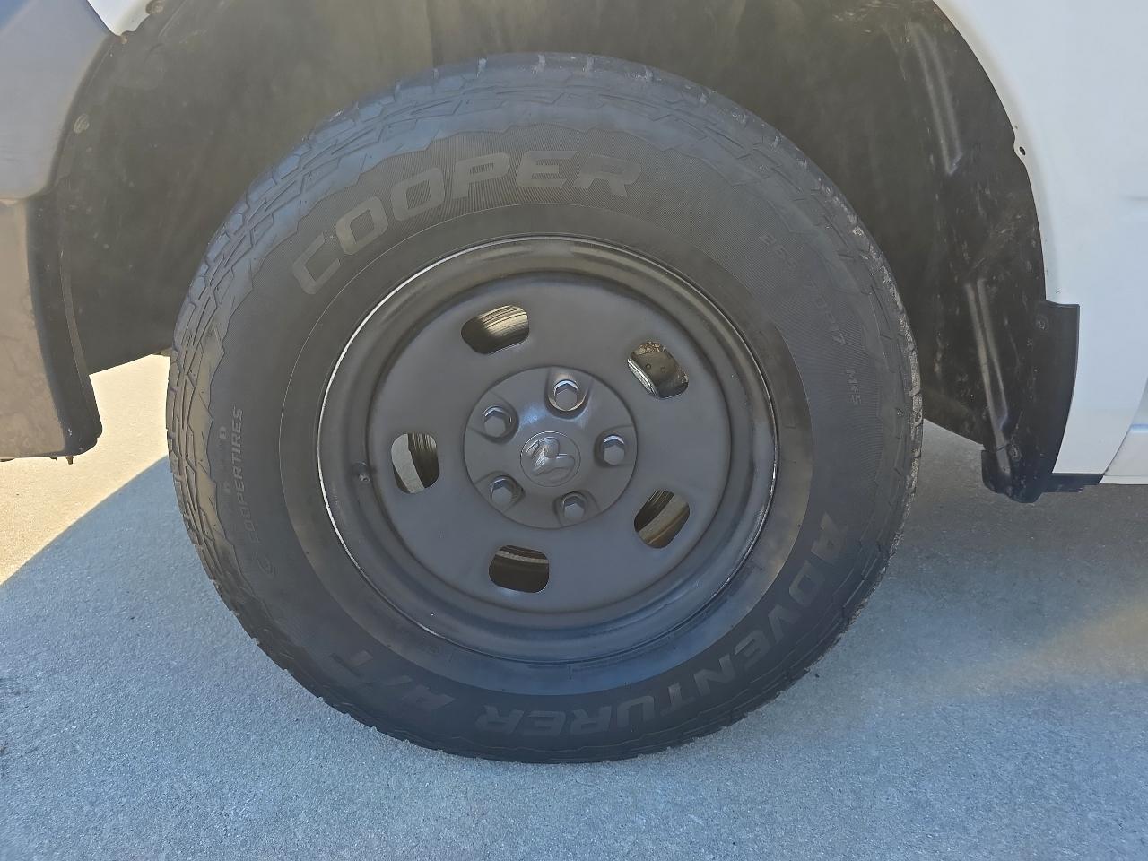 RAM 1500 Classic Tradesman 4x2 Reg Cab 8' Box 2019