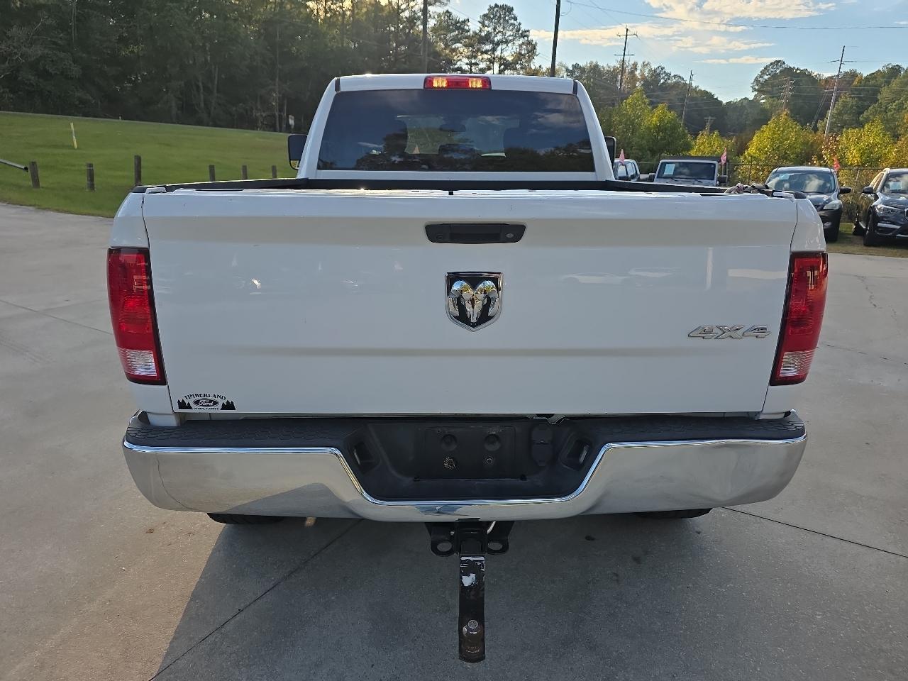 RAM 2500 Tradesman 4x4 Crew Cab 6'4" Box 2018