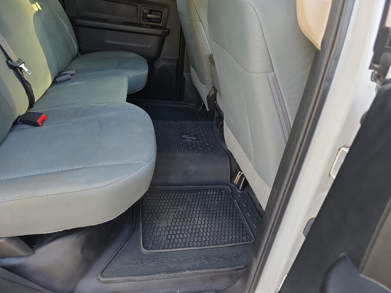 RAM 2500 Tradesman 4x4 Crew Cab 6'4" Box 2018