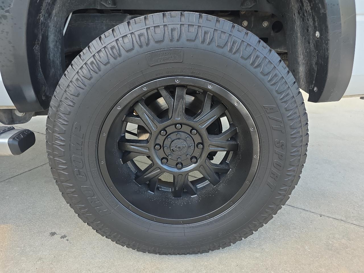 RAM 2500 Tradesman 4x4 Crew Cab 6'4" Box 2018
