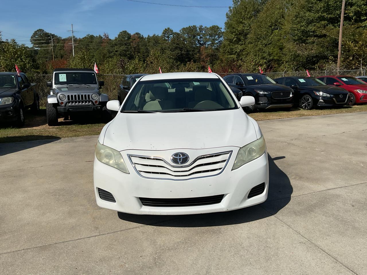 Toyota Camry 4dr Sdn I4 Man (Natl) 2010