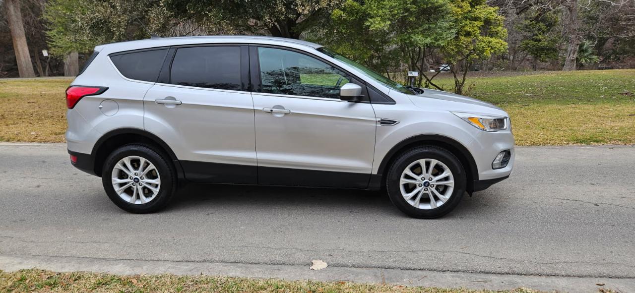 Ford Escape  2019