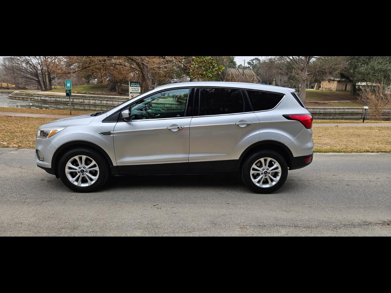 Ford Escape  2019
