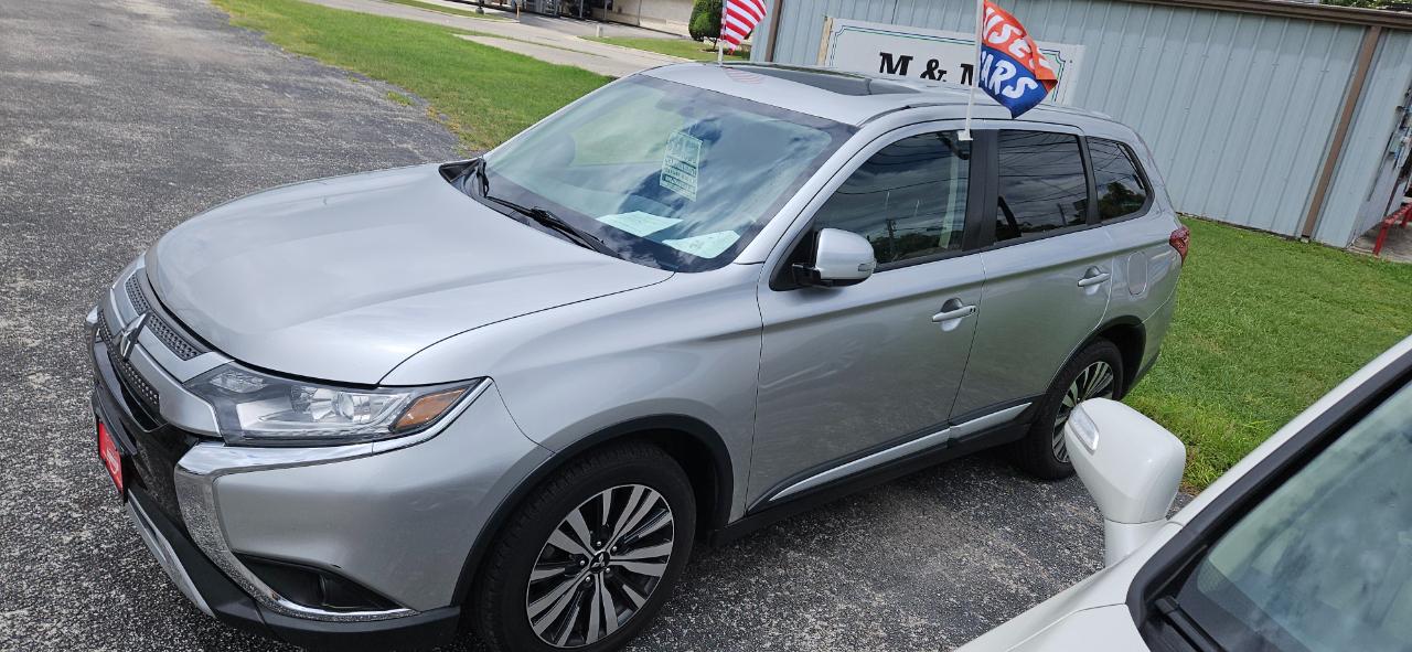 Mitsubishi Outlander  2019