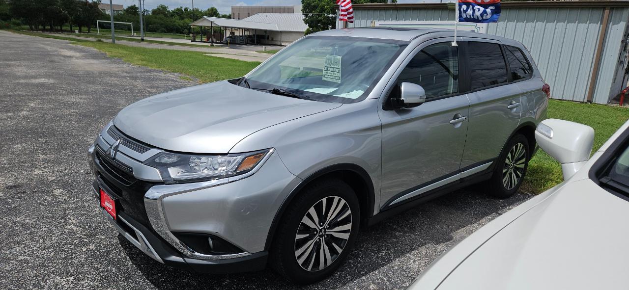 Mitsubishi Outlander  2019
