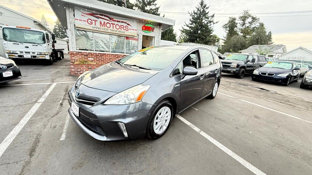 2012 Toyota Prius v Five