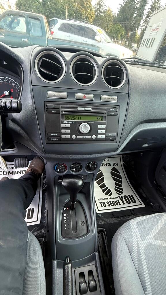 Ford Transit Connect  2010