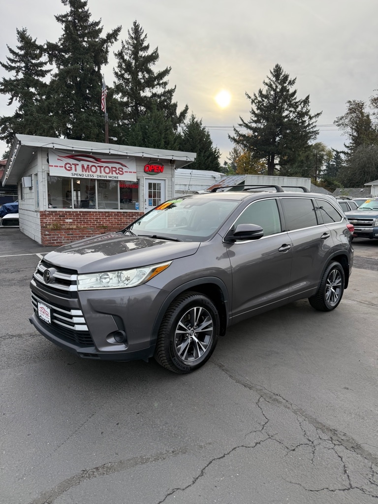 2018 Toyota Highlander LE