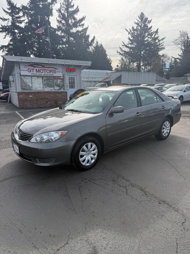 2005 Toyota Camry XLE
