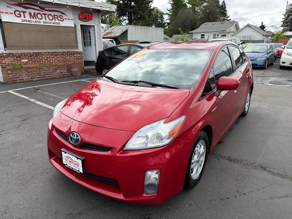 2010 Toyota Prius III's photo