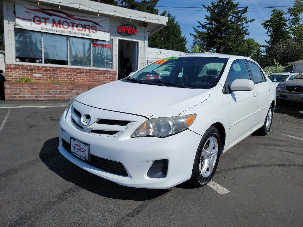 2011 Toyota Corolla LE