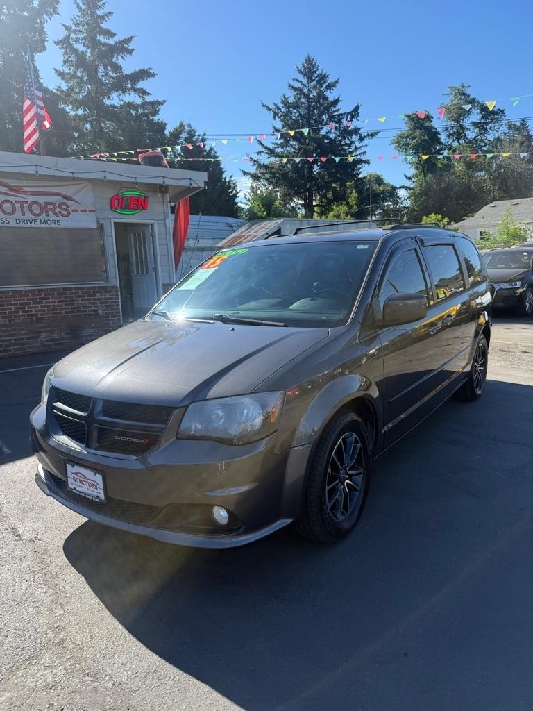 2015 Dodge Grand Caravan R/T
