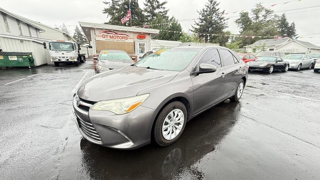 2016 Toyota Camry LE