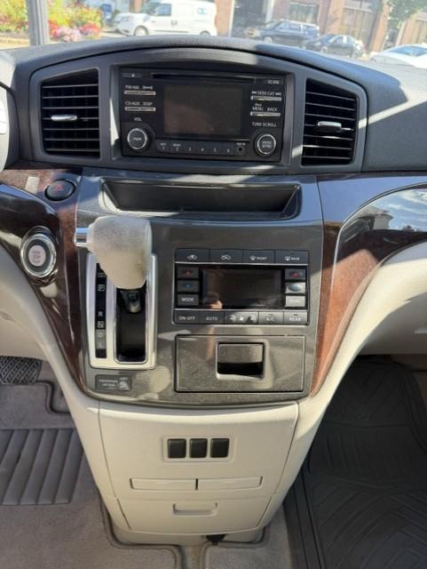 Nissan Quest 3.5 SV 2013