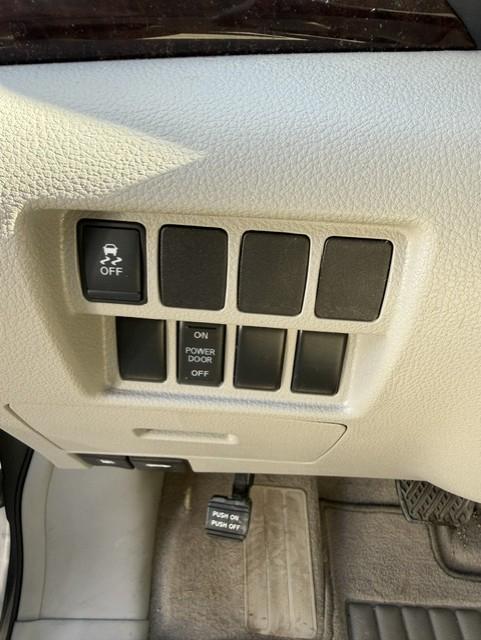 Nissan Quest 3.5 SV 2013