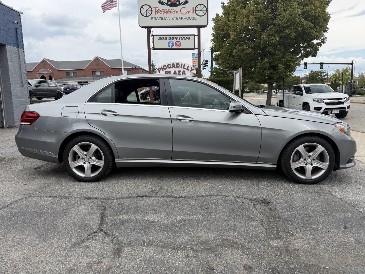 Mercedes-Benz E-Class E350 Sport 4MATIC Sedan 2015