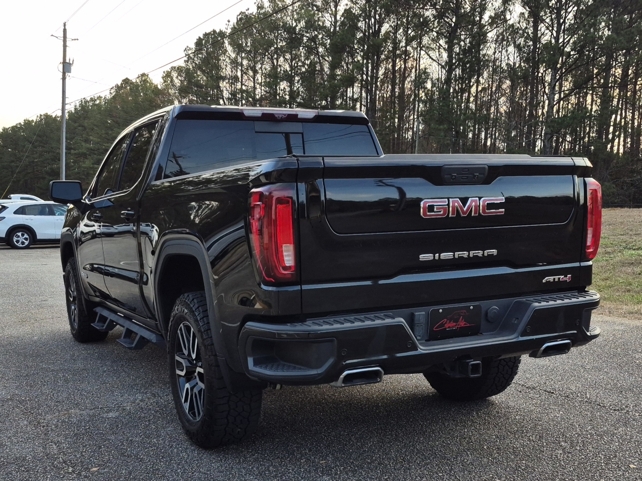 GMC Sierra 1500 AT4 Crew Cab Short Box 4WD 2021