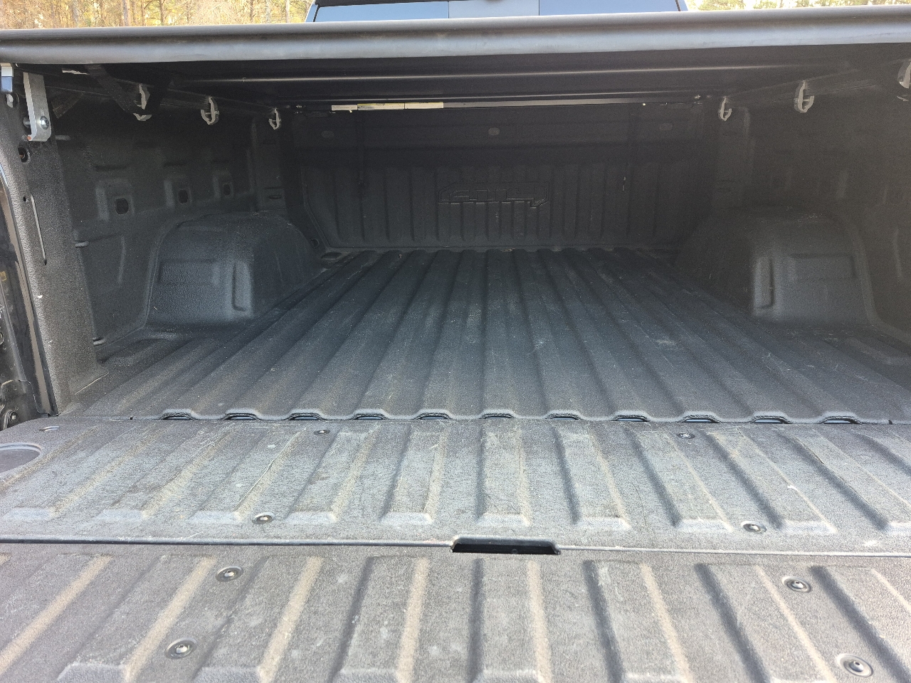 GMC Sierra 1500 AT4 Crew Cab Short Box 4WD 2021