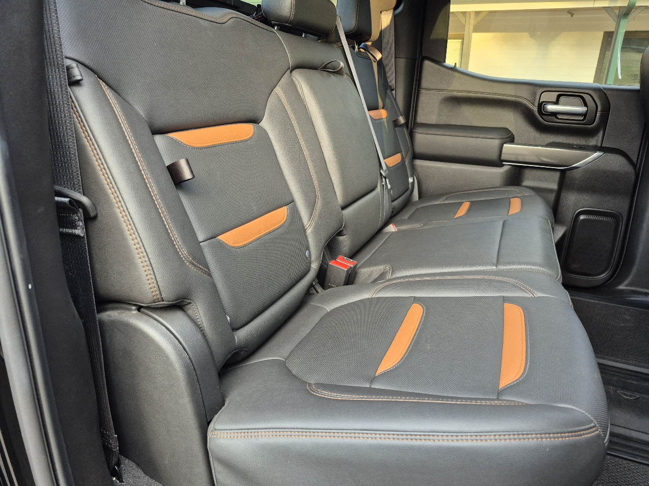 GMC Sierra 1500 AT4 Crew Cab Short Box 4WD 2021