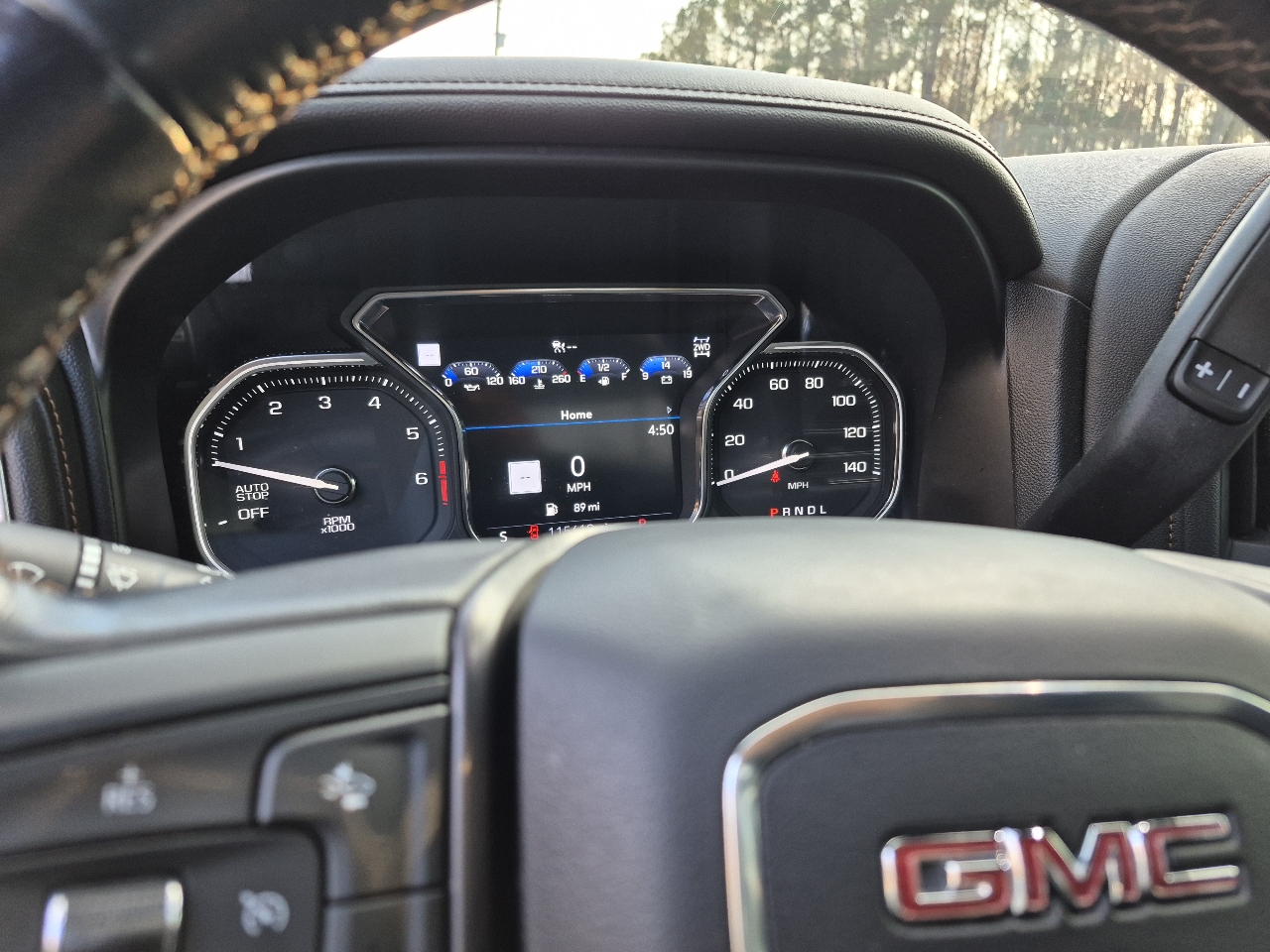 GMC Sierra 1500 AT4 Crew Cab Short Box 4WD 2021