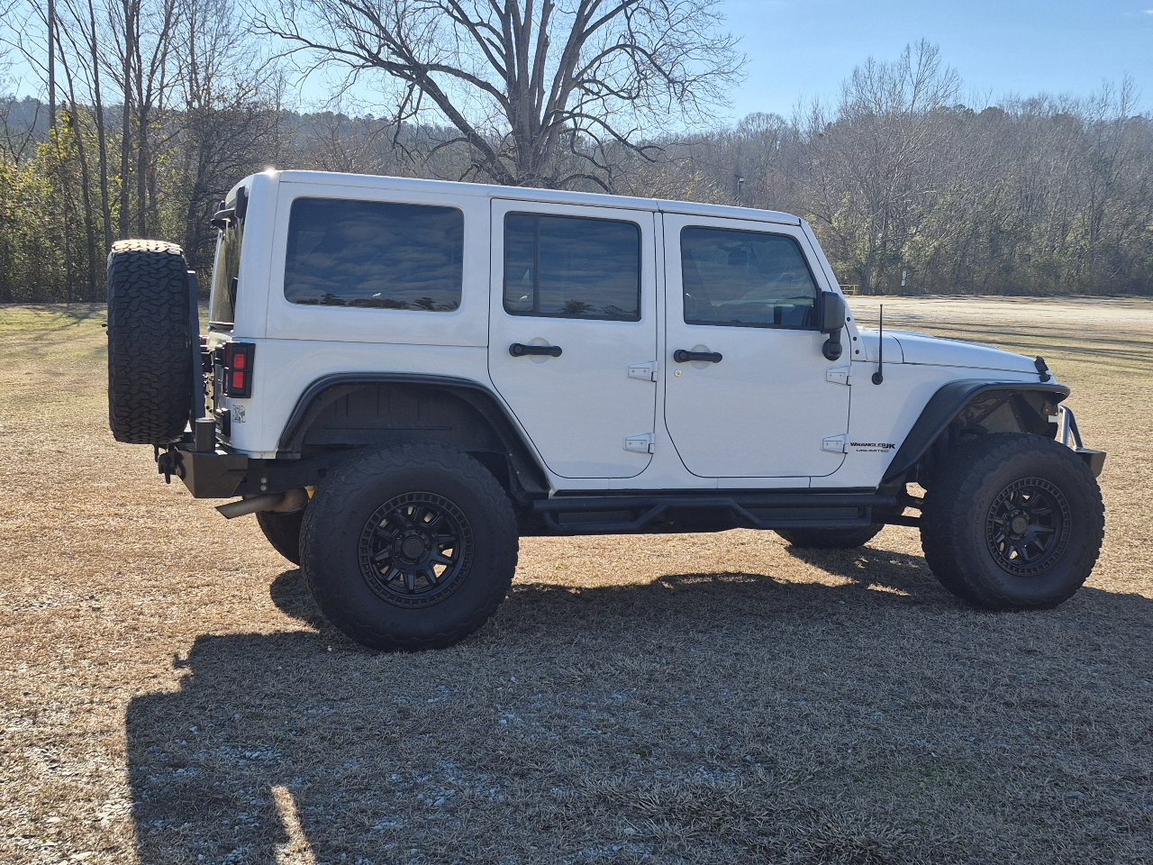 Jeep Wrangler JK Unlimited Sahara 4WD 2018