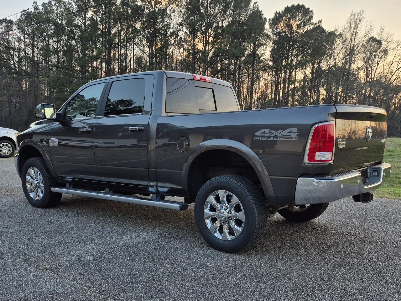 RAM 2500 Longhorn Crew Cab SWB 4WD 2018