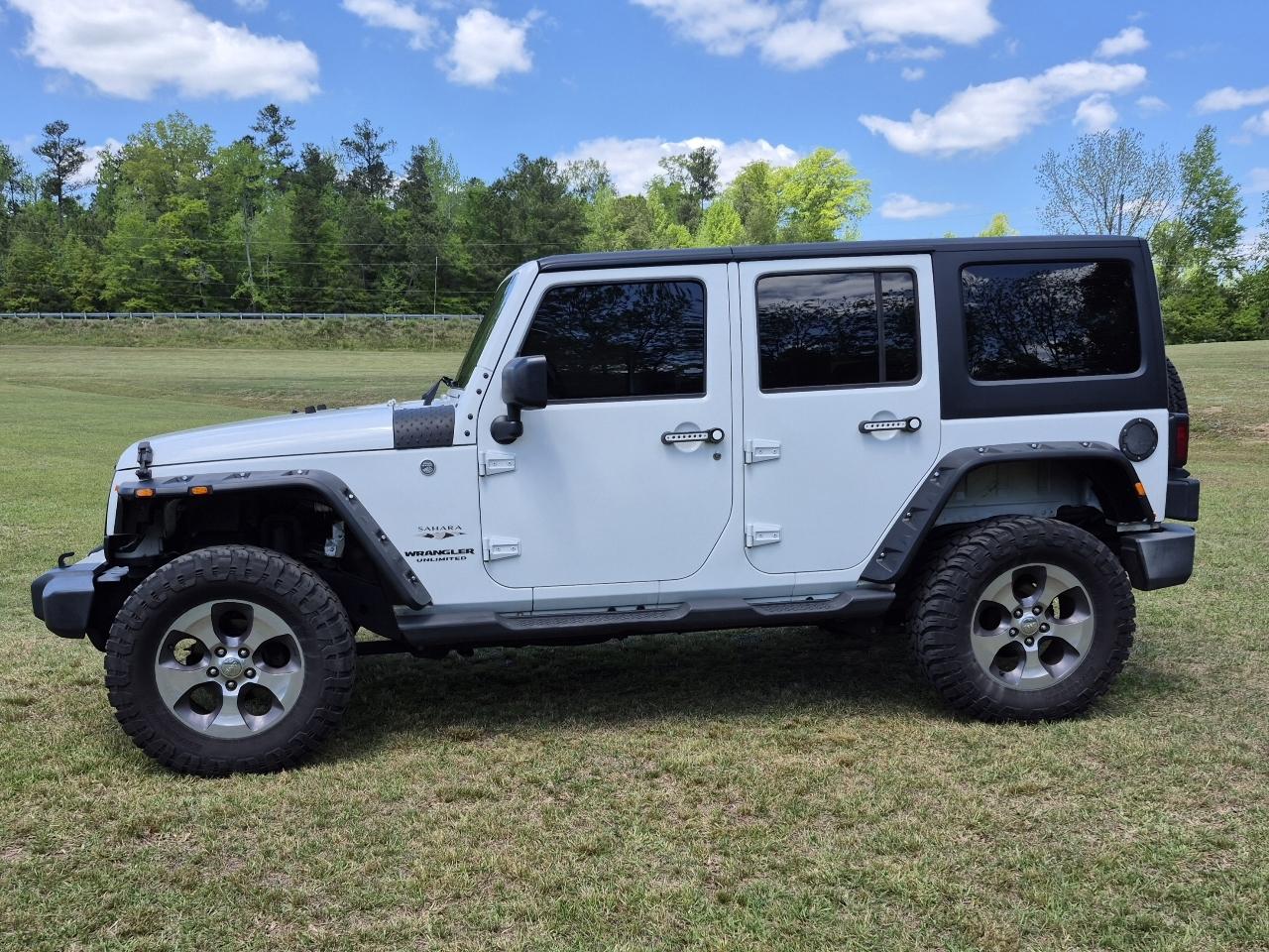 Jeep Wrangler Unlimited Sahara 4WD 2016
