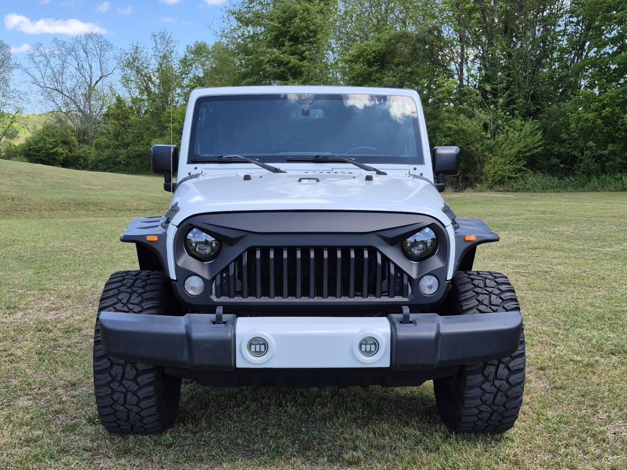Jeep Wrangler Unlimited Sahara 4WD 2016