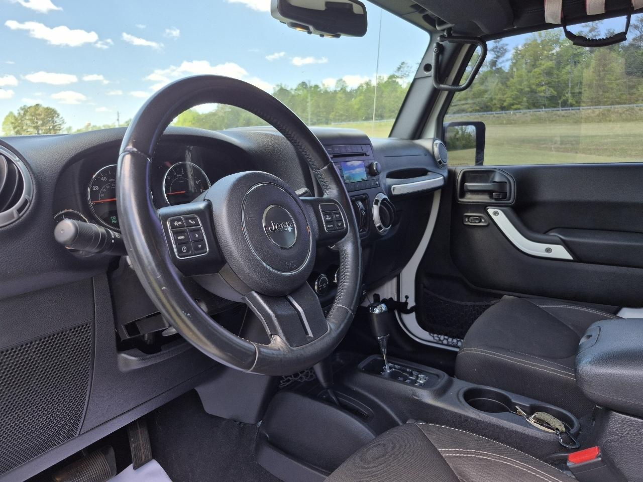 Jeep Wrangler Unlimited Sahara 4WD 2016