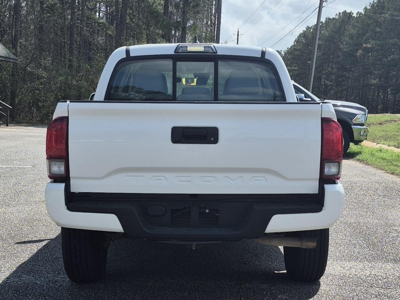 Toyota Tacoma SR5 Double Cab 2018