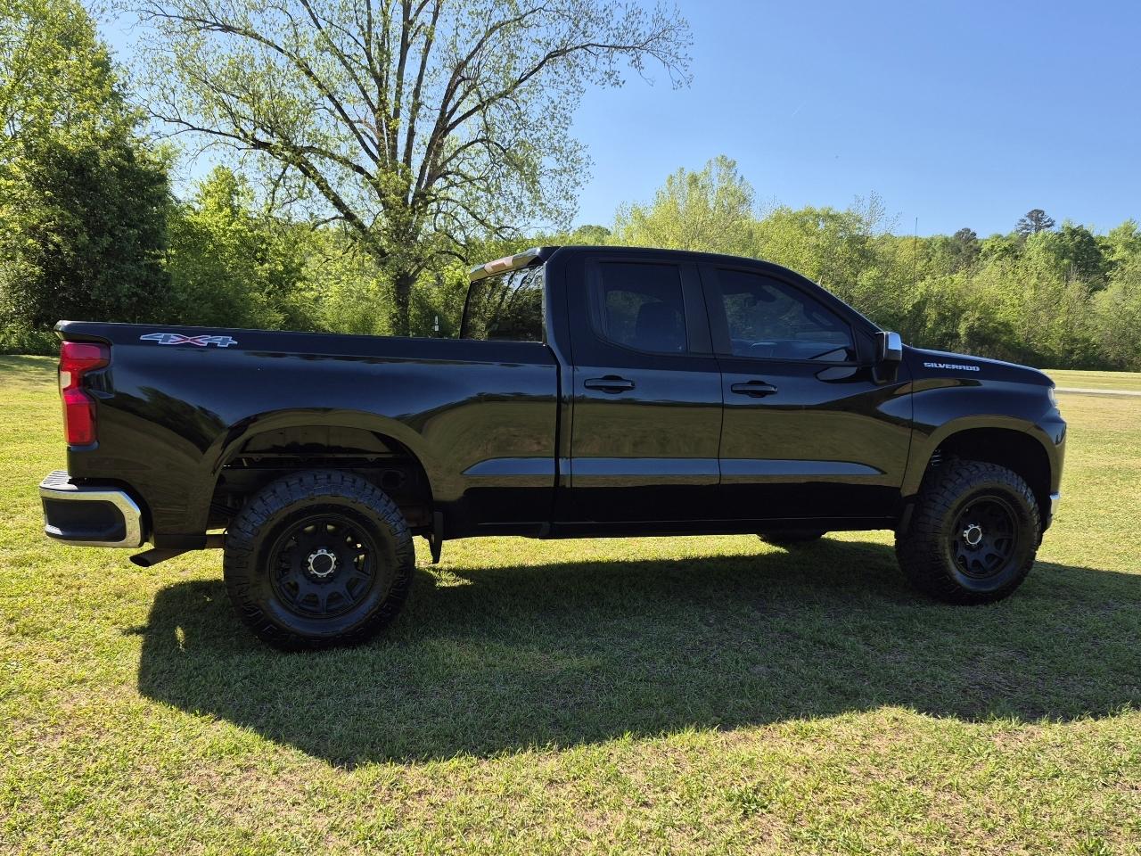 Chevrolet Silverado 1500 1LT Double Cab 4WD 2020