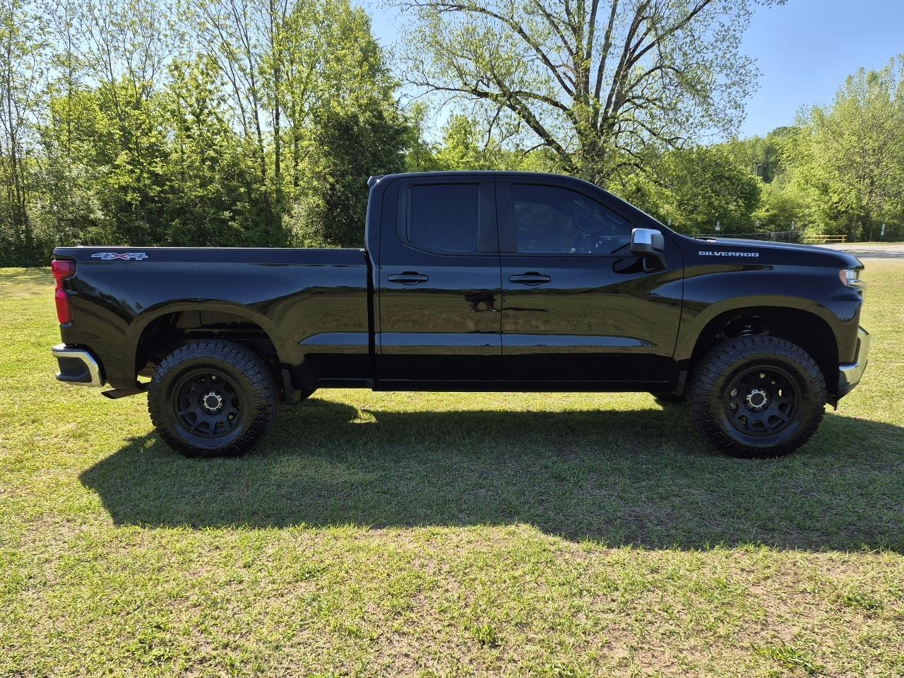 Chevrolet Silverado 1500 1LT Double Cab 4WD 2020