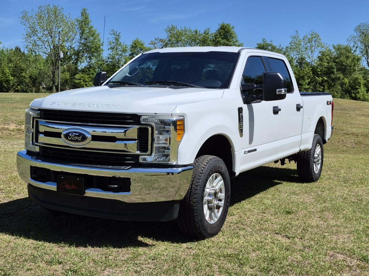 Ford F-250 SD XLT Crew Cab 4WD 2017