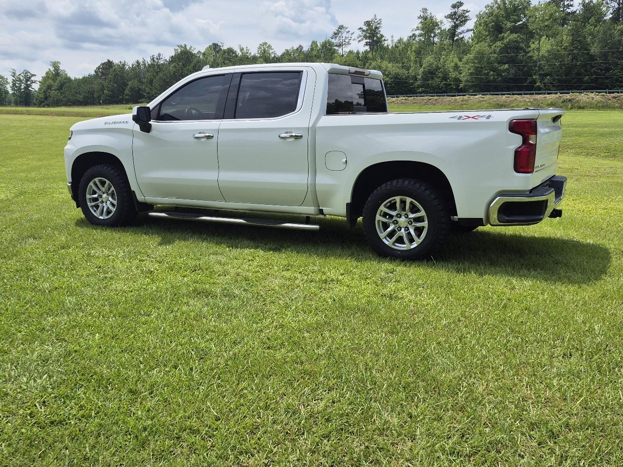 Chevrolet Silverado 1500 LTZ Crew Cab 4WD 2021