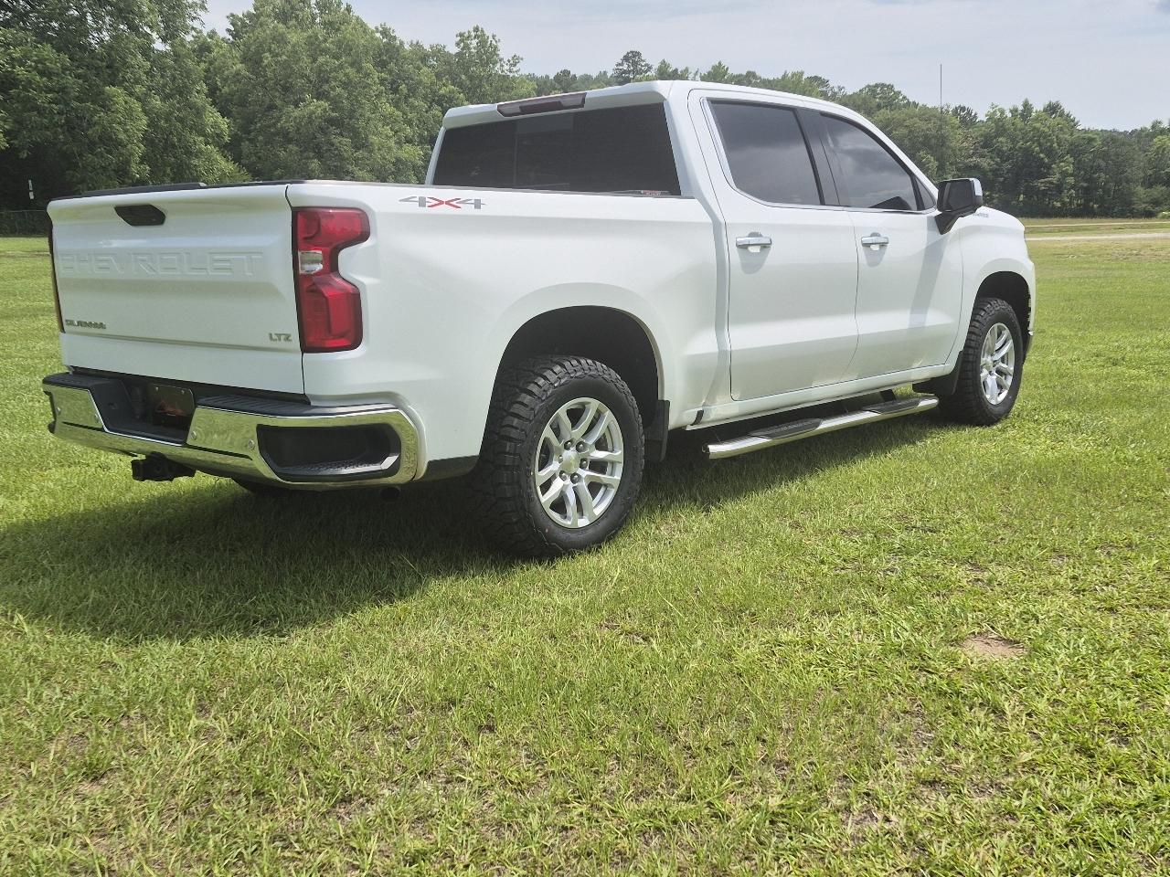 Chevrolet Silverado 1500 LTZ Crew Cab 4WD 2021