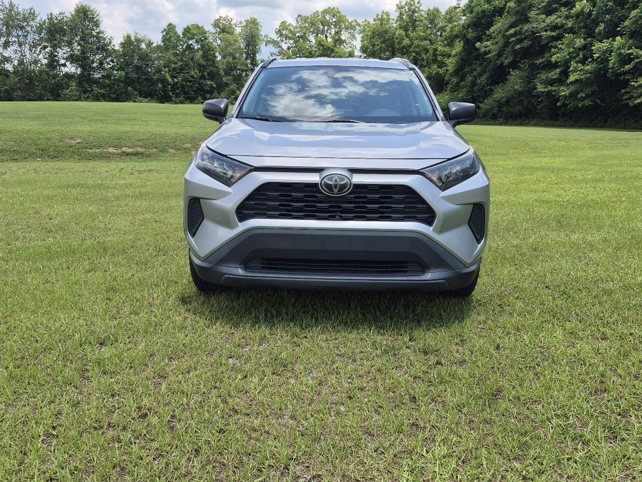 Toyota RAV4 LE 2020