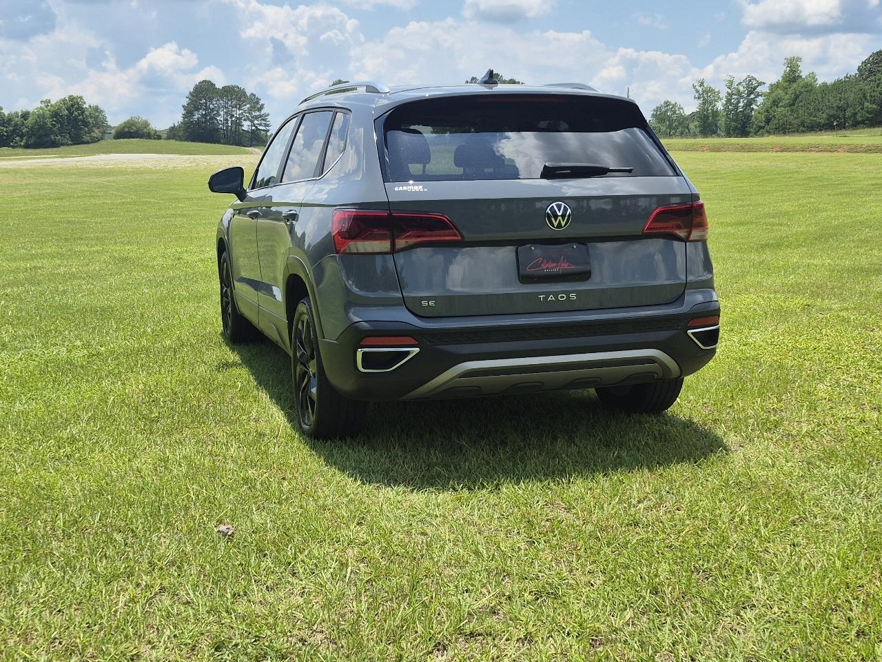 Volkswagen Taos SE 2022