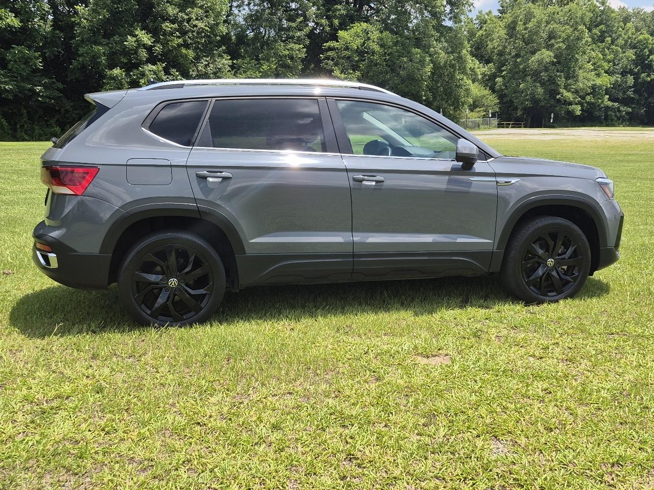 Volkswagen Taos SE 2022
