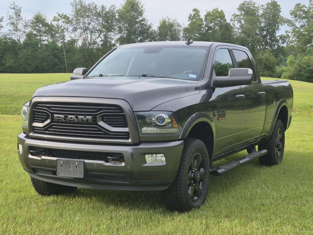 RAM 3500 Laramie Crew Cab SWB 4WD 2018