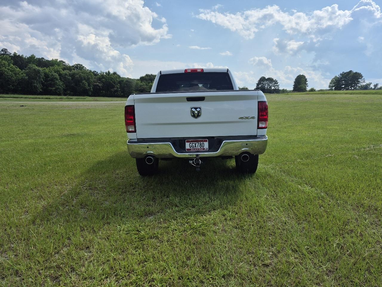RAM 1500 Classic Tradesman Crew Cab SWB 4WD 2022