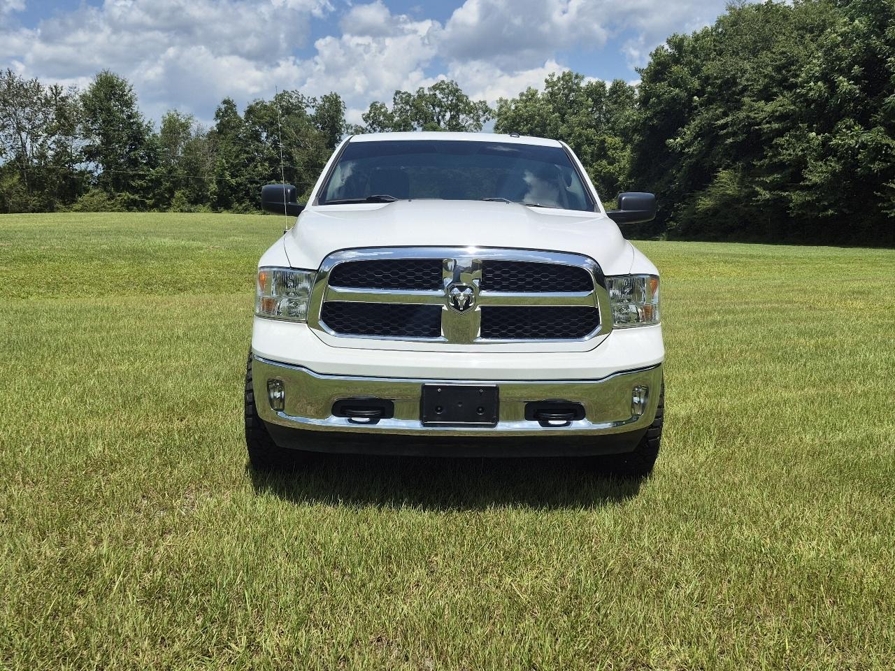 RAM 1500 Classic Tradesman Crew Cab SWB 4WD 2022