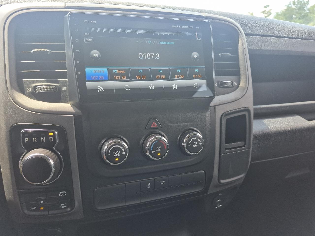 RAM 1500 Classic Tradesman Crew Cab SWB 4WD 2022
