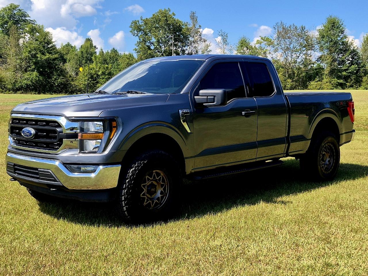 Ford F-150 XLT SuperCab 6.5-ft. Bed 4WD 2023