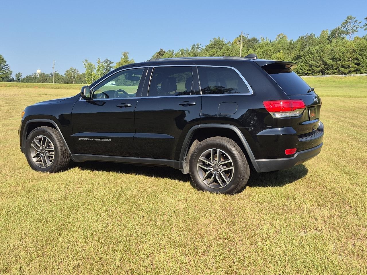 Jeep Grand Cherokee Laredo 2WD 2019