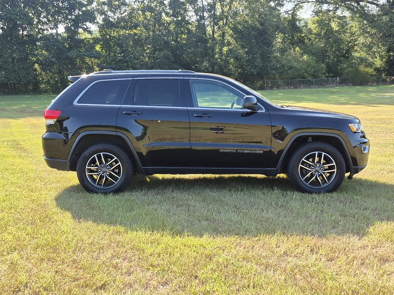 Jeep Grand Cherokee Laredo 2WD 2019