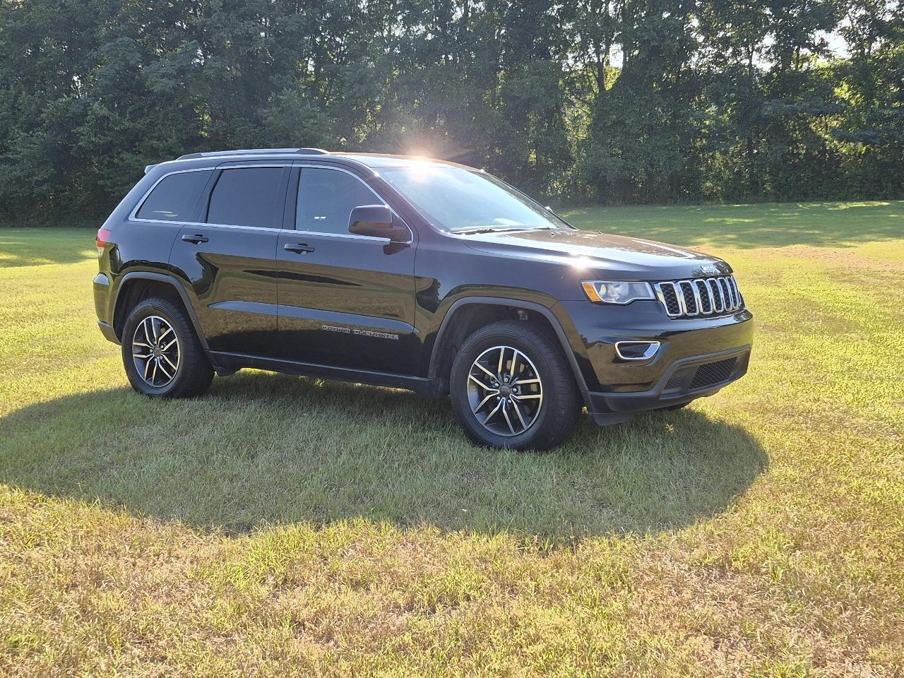 Jeep Grand Cherokee Laredo 2WD 2019