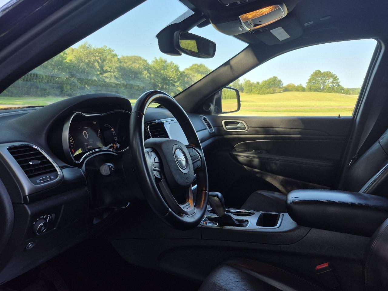 Jeep Grand Cherokee Laredo 2WD 2019