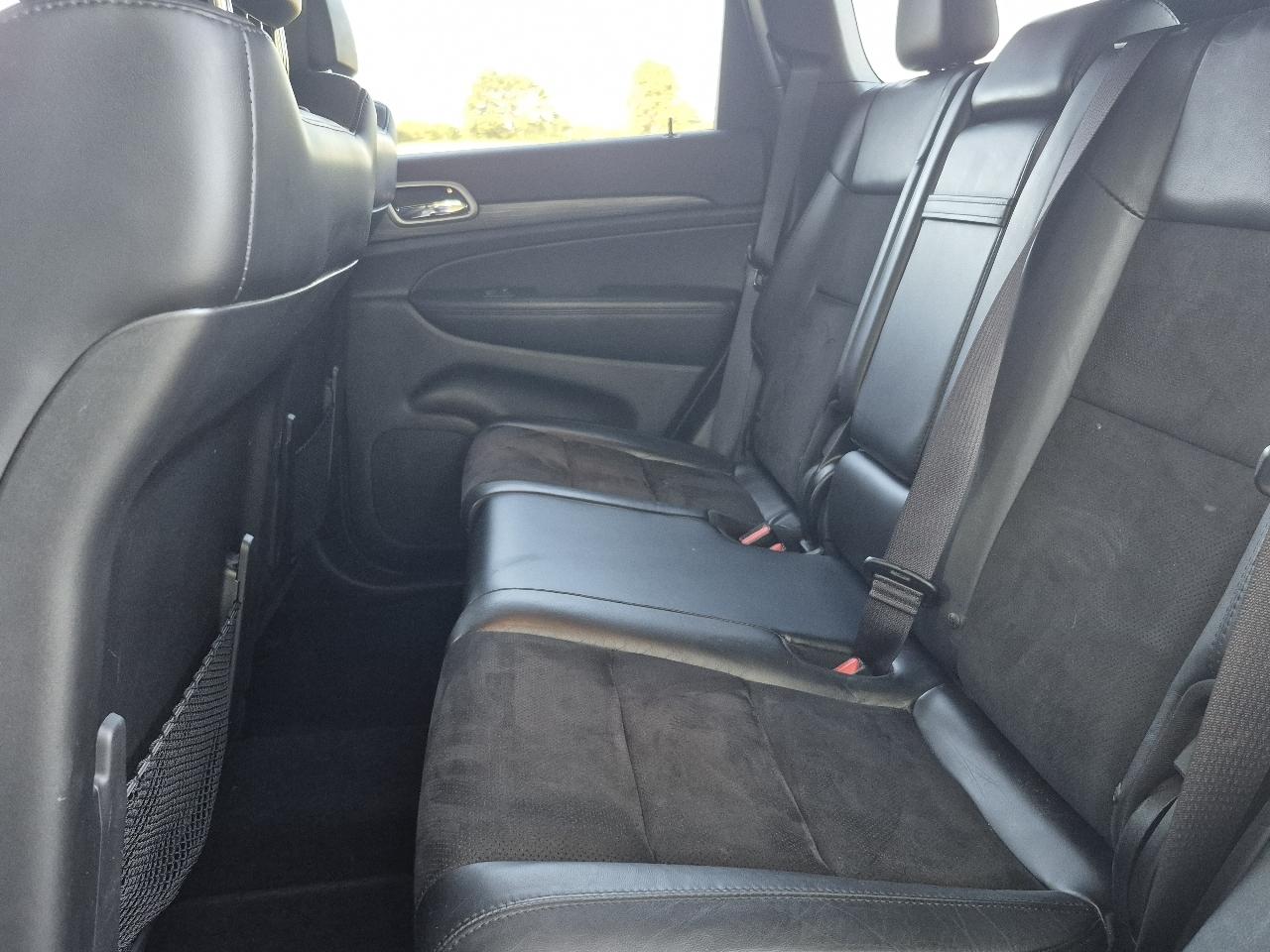 Jeep Grand Cherokee Laredo 2WD 2019