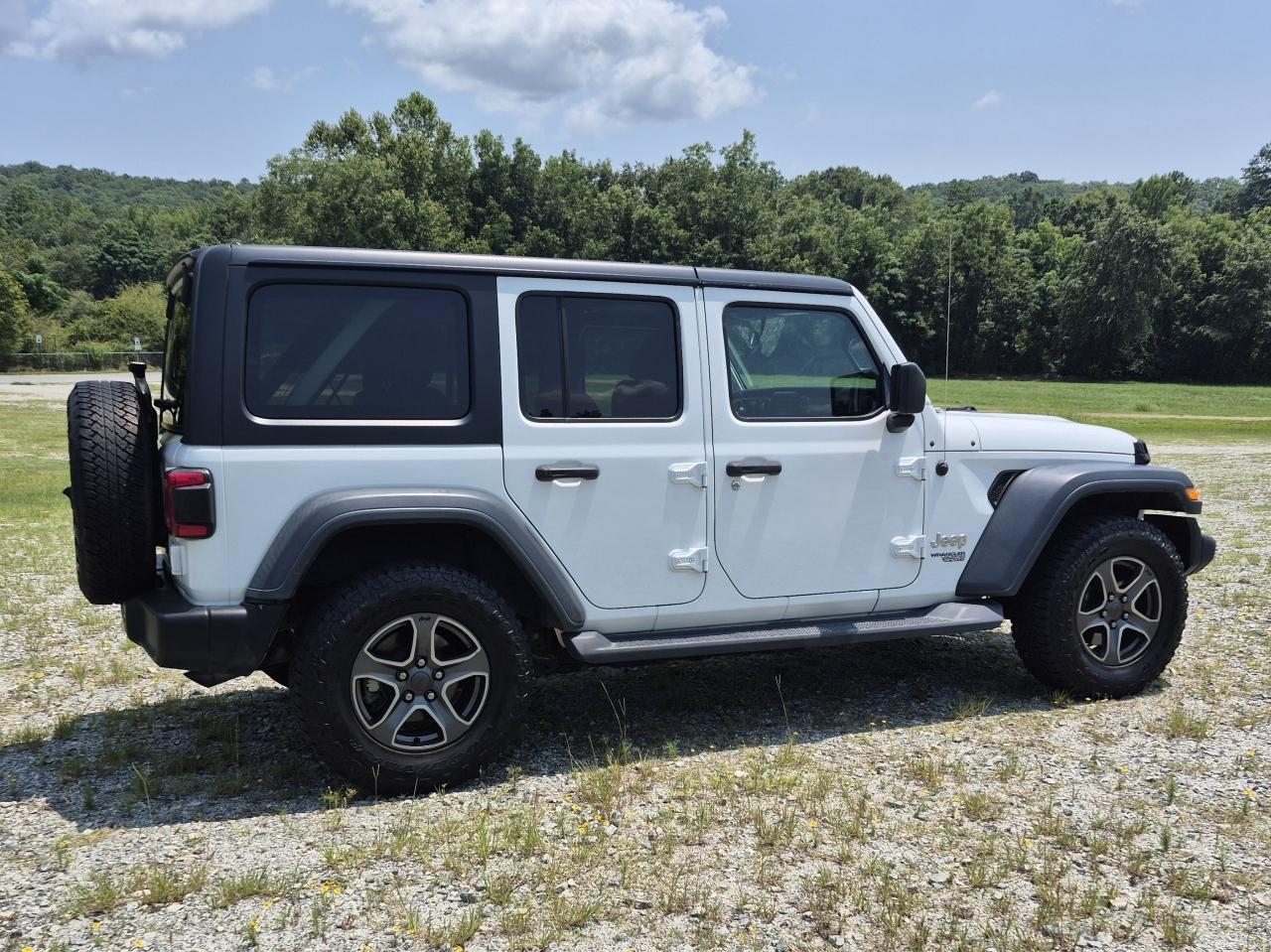 Jeep Wrangler Unlimited Sport 2019