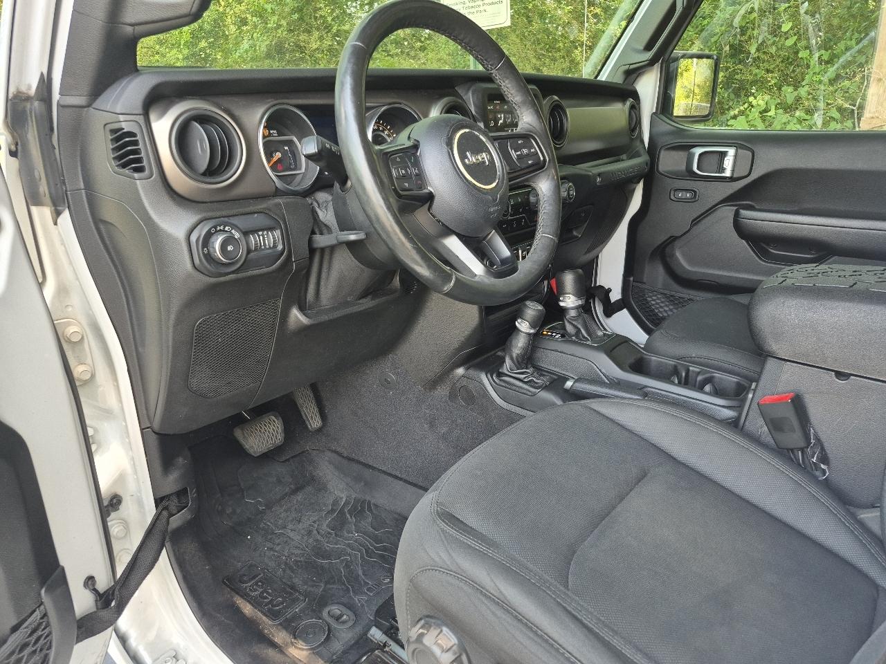 Jeep Wrangler Unlimited Sport 2019